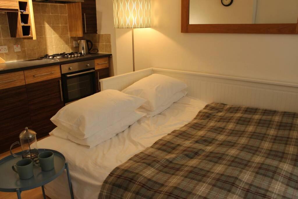 The Snug, A Great Flat In The Heart Of Peebles. Apartment Bagian luar foto